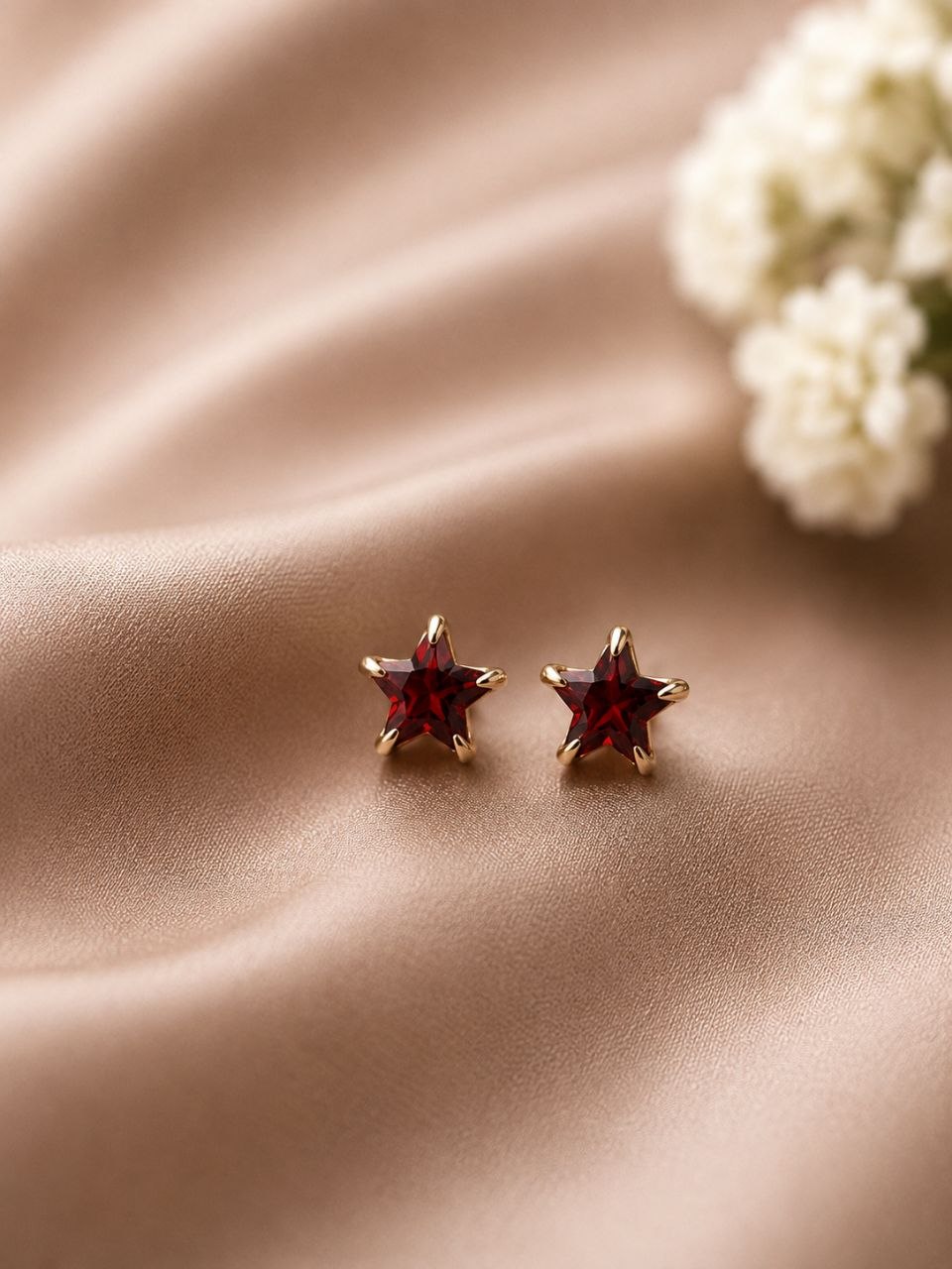 Gold Plated Star Stud Charming Design for Stylish Everyday Wear 2 Gold Plated Star Stud stylish brass jewelry design