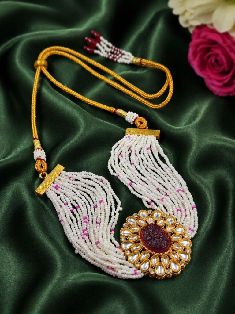 Unique Kundan Necklace Traditional Design for Stone & Pearl Work Detailing