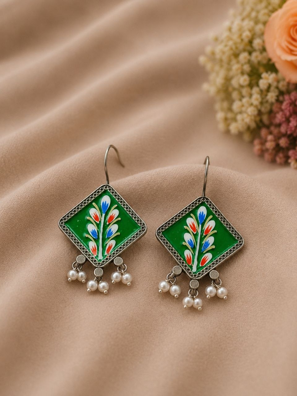 Hand Painted Hook Earring Artistic Design for Elegant Look 1 Hand Painted Hook Earring stylish brass jewelry design