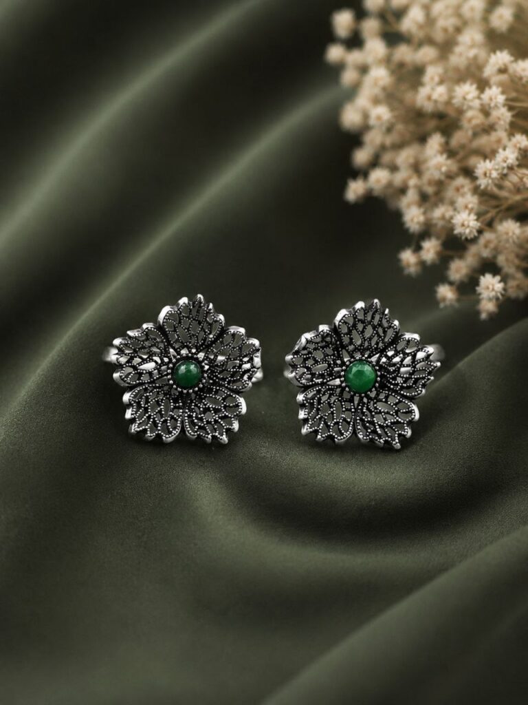 Flower Design Toe Ring Charming for Elegant Traditional Style