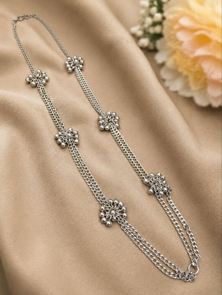 Silver Chain Necklace Stylish Jewelry for Party & Office Wear