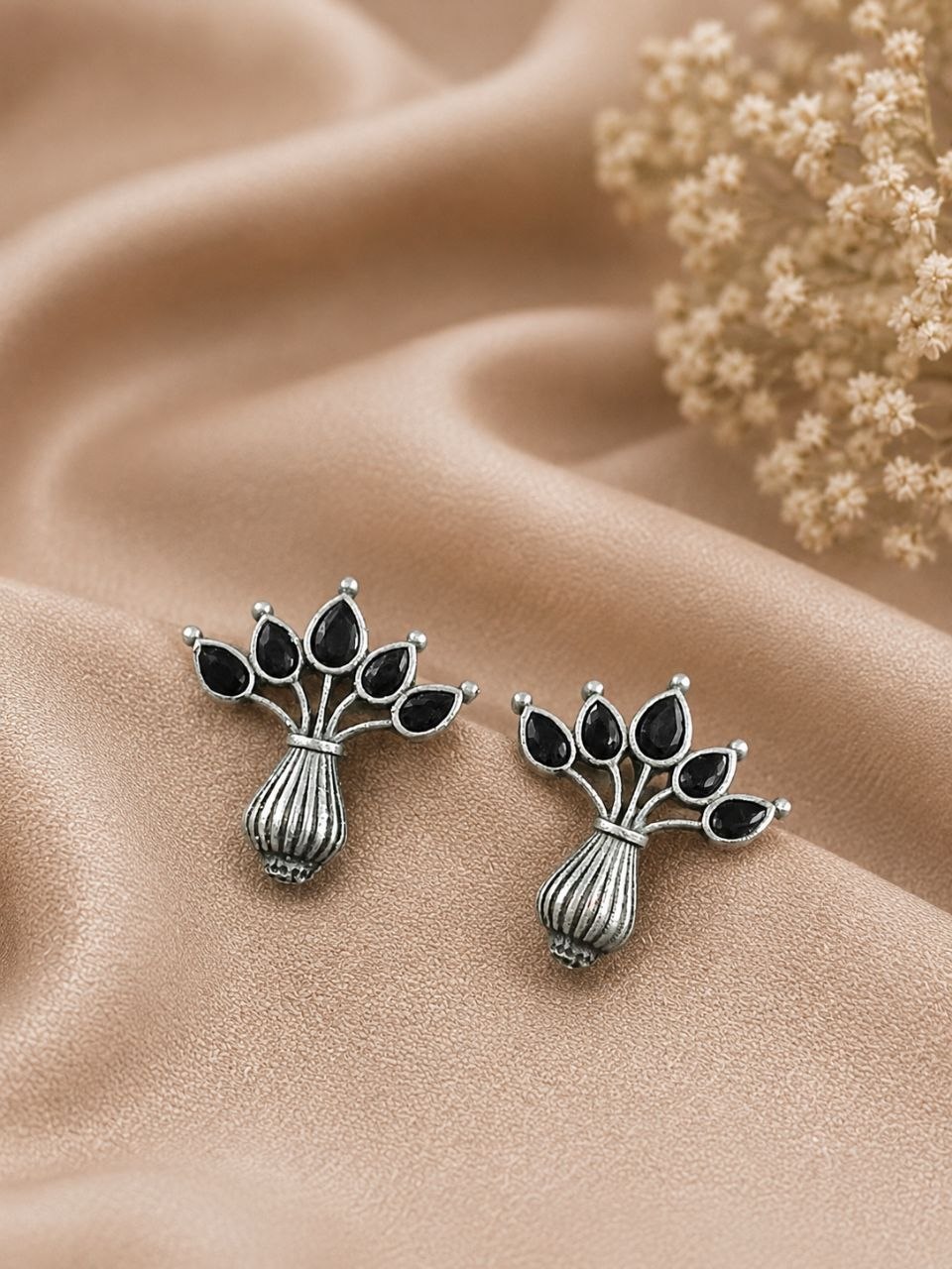 Unique Stud Earring for Beautiful Everyday Look 3 Stud Earring stylish brass jewelry design