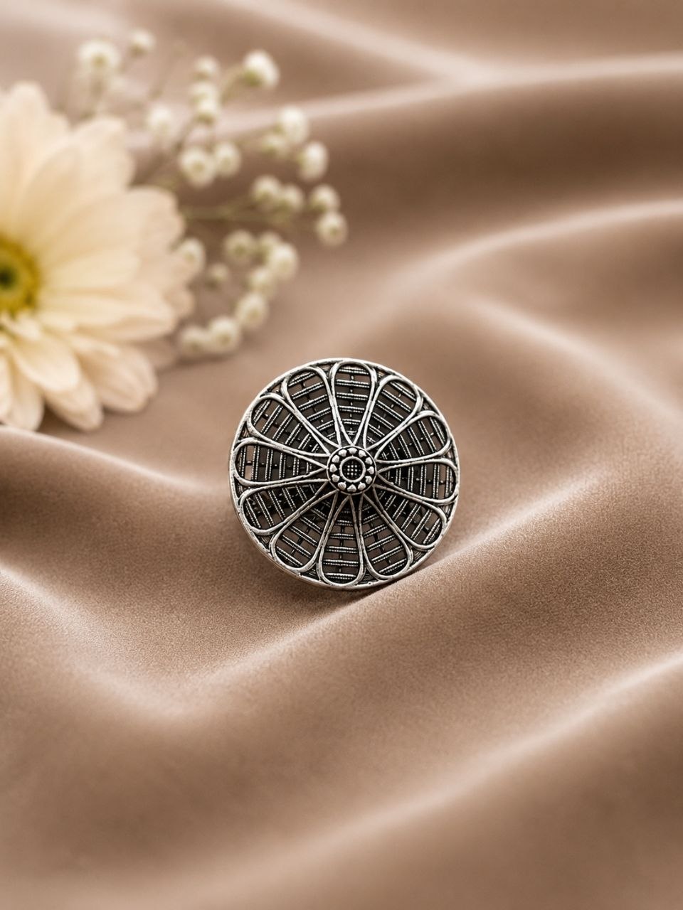 Silver Stylish Ring Fashion Jewelry for Everyday & Party Wear 1 Silver Stylish Ring elegant modern jewelry design