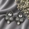 Leaf Stud Earring Elegant Jewelry for Everyday, Office & Festive Wear 6 Leaf Stud Earring elegant nature-inspired jewelry design