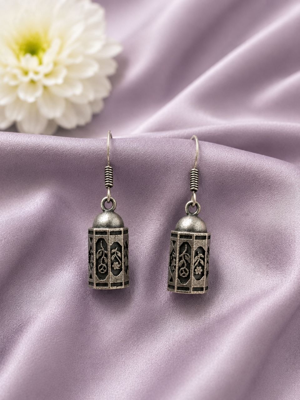 Vintage Design Silver Earring Traditional Jewelry for Weddings, & Party Wear 2 Vintage Design Silver Earring elegant antique silver jewelry design