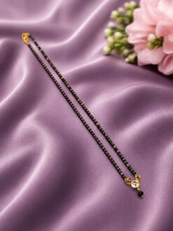 LightWeight Chain Necklace elegant minimalist jewelry design
