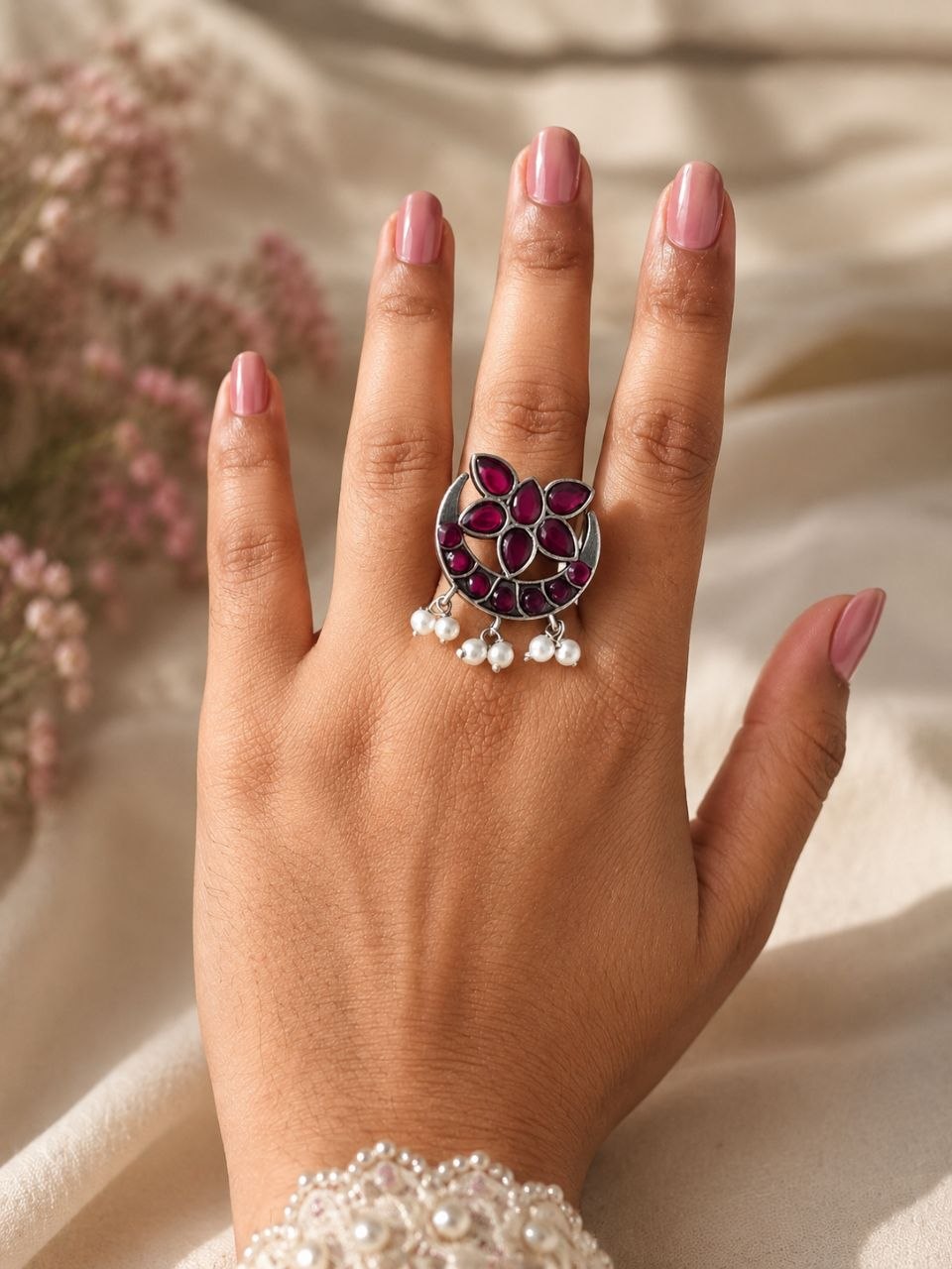Silver Floral Ring Vintage Jewelry for Party & Festive Wear 6 Silver Floral Ring elegant floral silver jewelry design