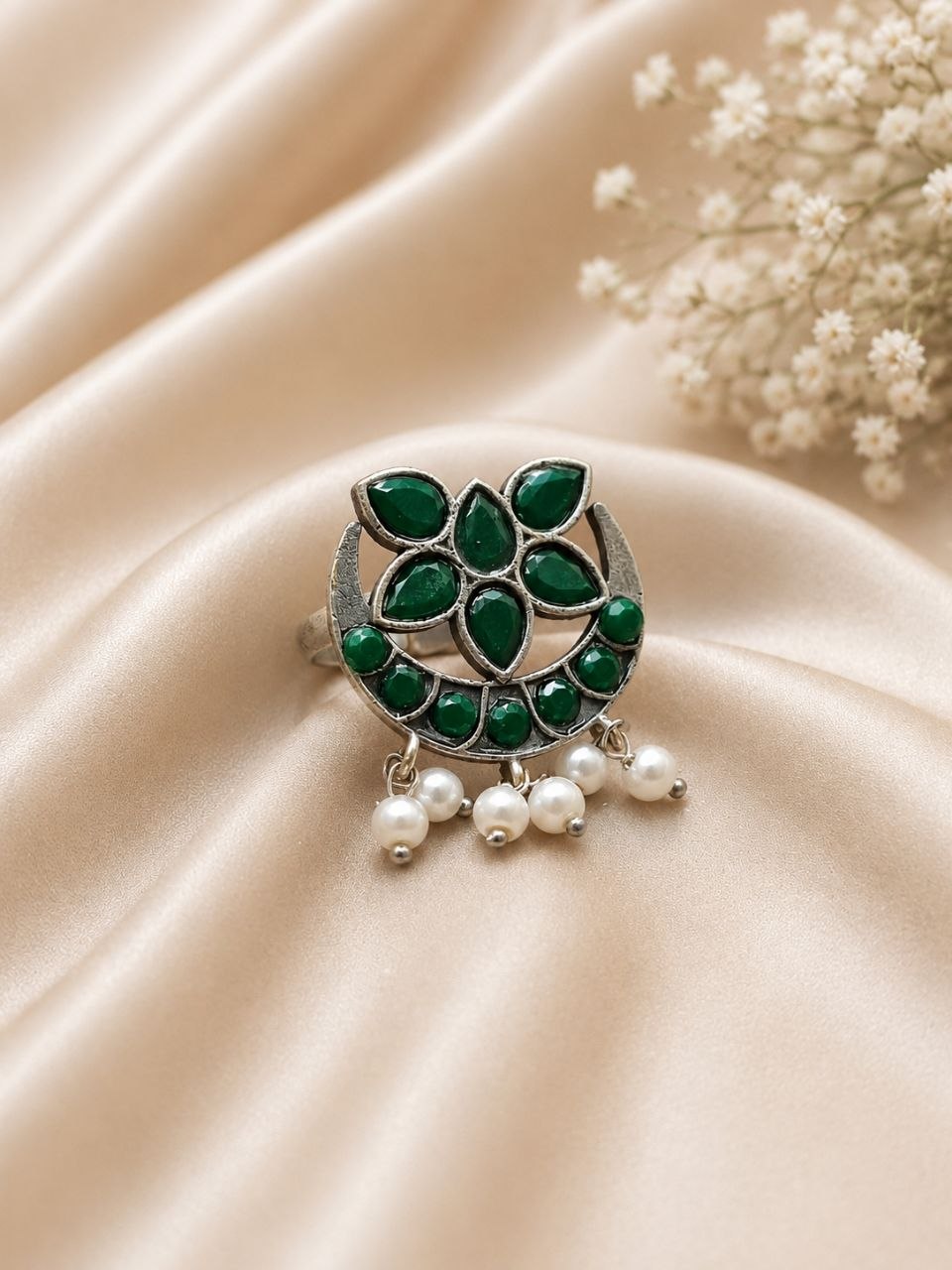 Silver Floral Ring Vintage Jewelry for Party & Festive Wear 3 Silver Floral Ring elegant floral silver jewelry design