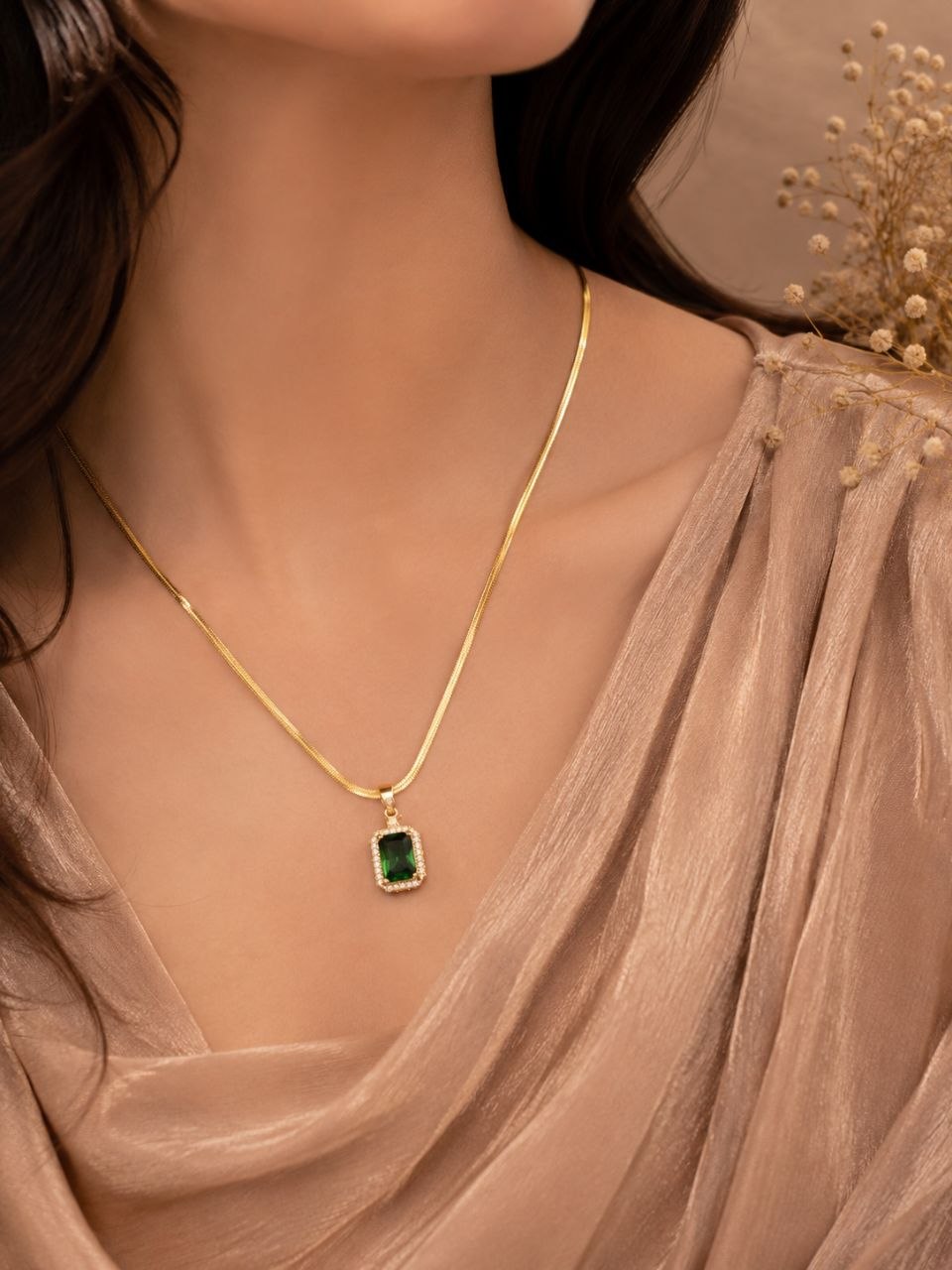 Anti Tarnish Gold Chain Pendant Premium Jewelry for Party & Special Occasion 1 Anti Tarnish Gold Chain Pendant elegant gold jewelry