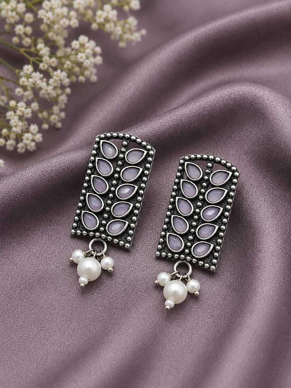 Silver Leaf Stud Earring Elegant Oxidized Leaf Earrings for Women 4 Silver Leaf Stud Earring oxidized leaf earrings for women