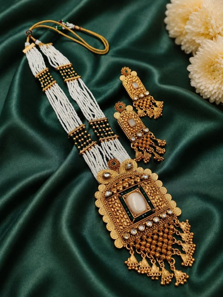 Handcrafted Necklace Set Elegant Jewelry for Traditional Look