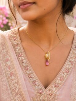 Anti Tarnish Beautiful Necklace with premium gold-plated finish for women