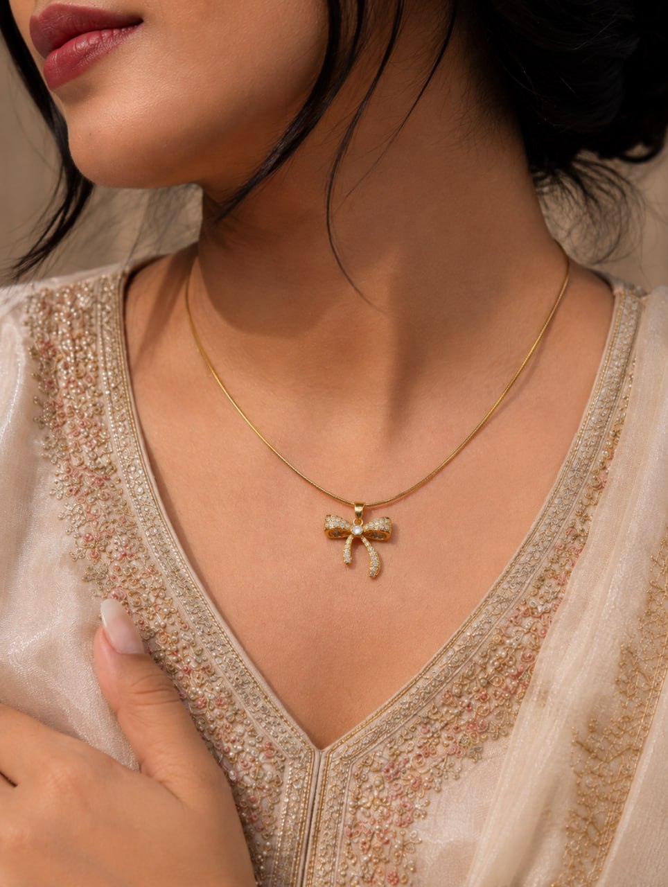 Anti Tarnish Chain Pendant Premium Gold Plated Pendant Necklace for Party Look 2 Anti Tarnish Chain Pendant with premium gold-plated finish for women