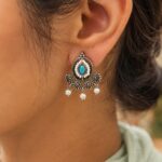 Beautiful Floral Stud Earring Elegant Oxidized Earrings for Minimalist Jewelry