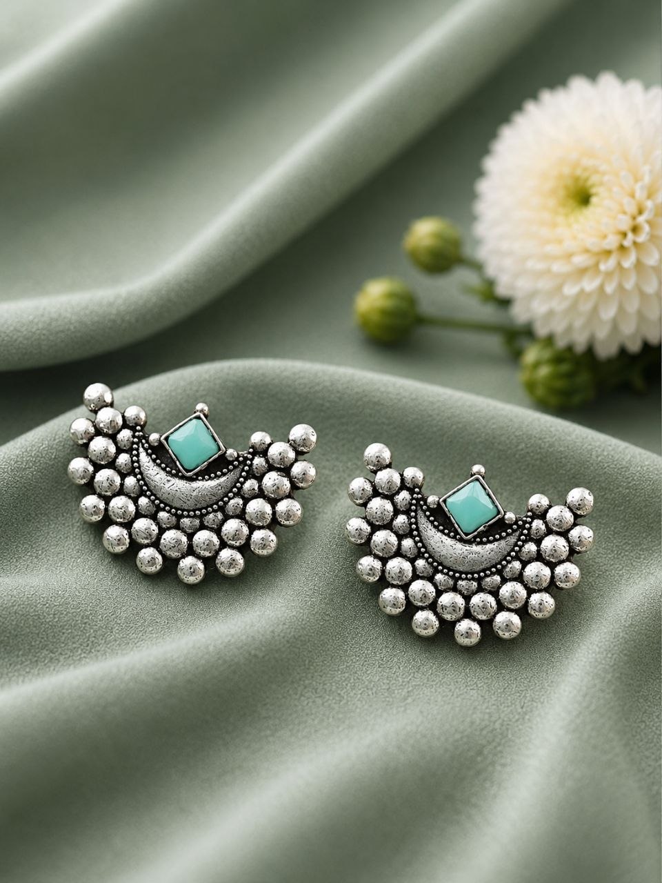 Oxidized Silver Moon Earring – Elegant Celestial Design for Stylish Traditional Looks 5 Oxidized Silver Moon Earring elegant celestial oxidized jewelry for women