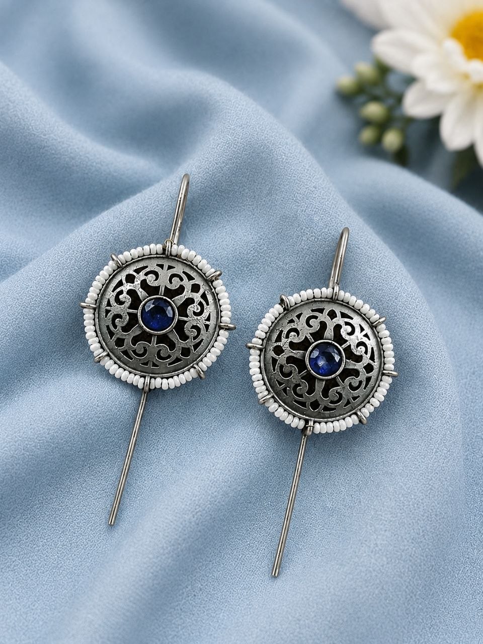 Silver Flower Earcuff – Elegant Jewelry for Stylish Traditional Looks 9 Silver Flower Earcuff elegant floral design premium silver jewelry