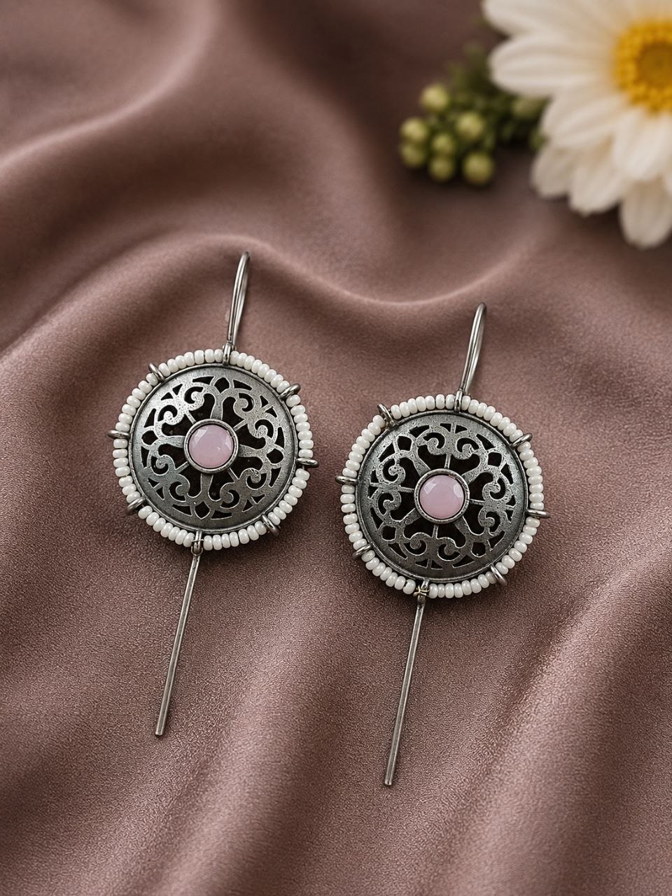 Silver Flower Earcuff – Elegant Jewelry for Stylish Traditional Looks 7 Silver Flower Earcuff elegant floral design premium silver jewelry