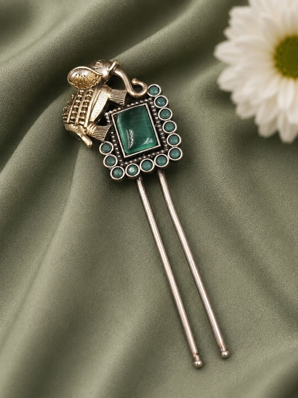 Two Tone Elephant Juda Pin – Traditional Hair Accessory for Elegant Looks 5 Two Tone Elephant Juda Pin with Elegant Traditional Elephant Design