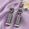 Beautiful Geometric Earring with Modern Artistic Design and Premium Polish