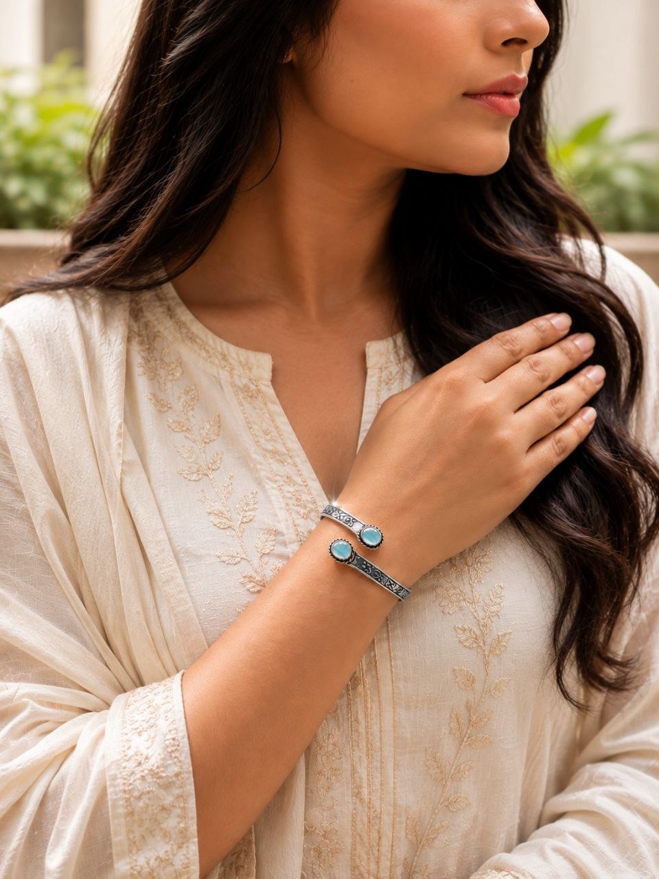 Designer Silver Bracelet – Exquisite Premium Jewelry for Elegant Modern Style 1 Designer Silver Bracelet elegant premium brass jewelry stylish modern wrist accessory