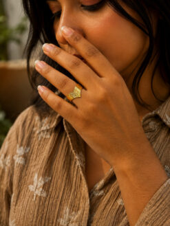 Anti Tarnish Rings Bridal Wear Contemporary Ring for Modern Women