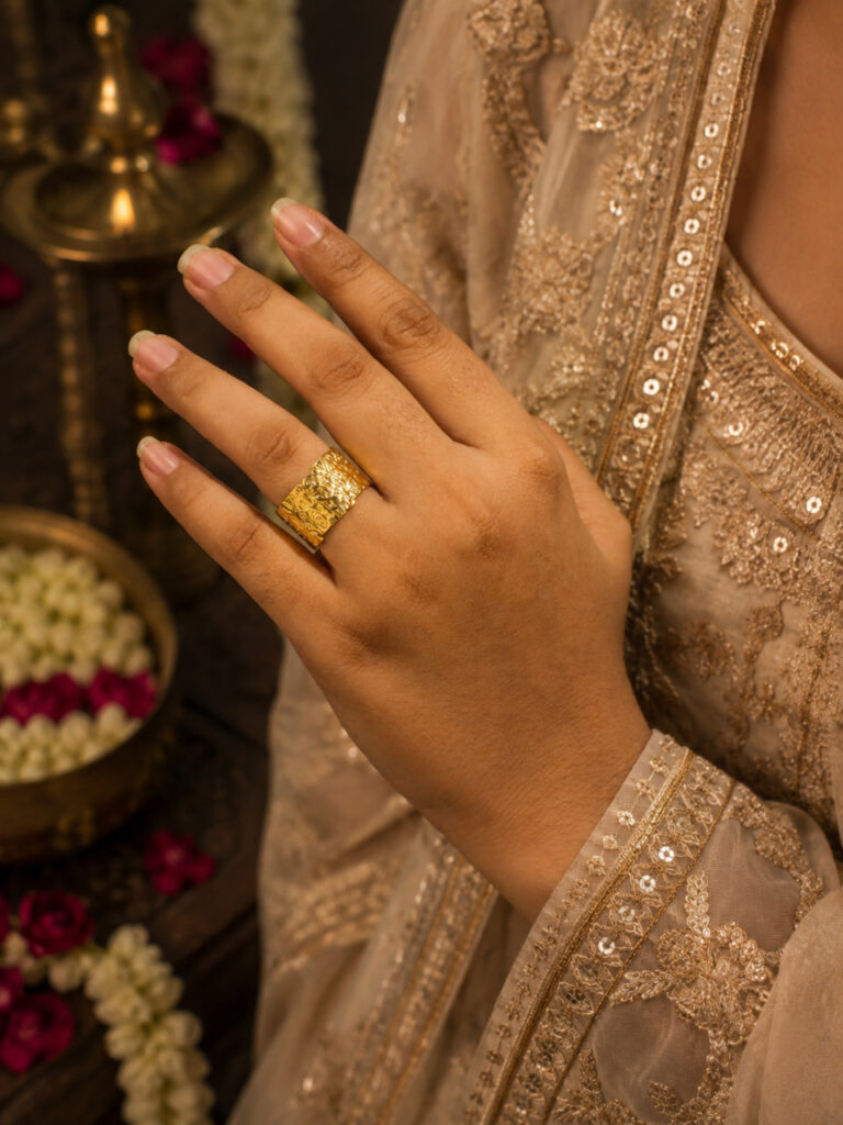 Anti Tarnish Rings Timeless Finger Ring for Women