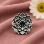 Vintage Flower Ring – Gorgeous Elegant Statement Jewelry for Women - Blue
