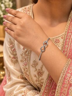 Handmade Adjustable Unique Bracelet elegant brass fashion jewelry for women