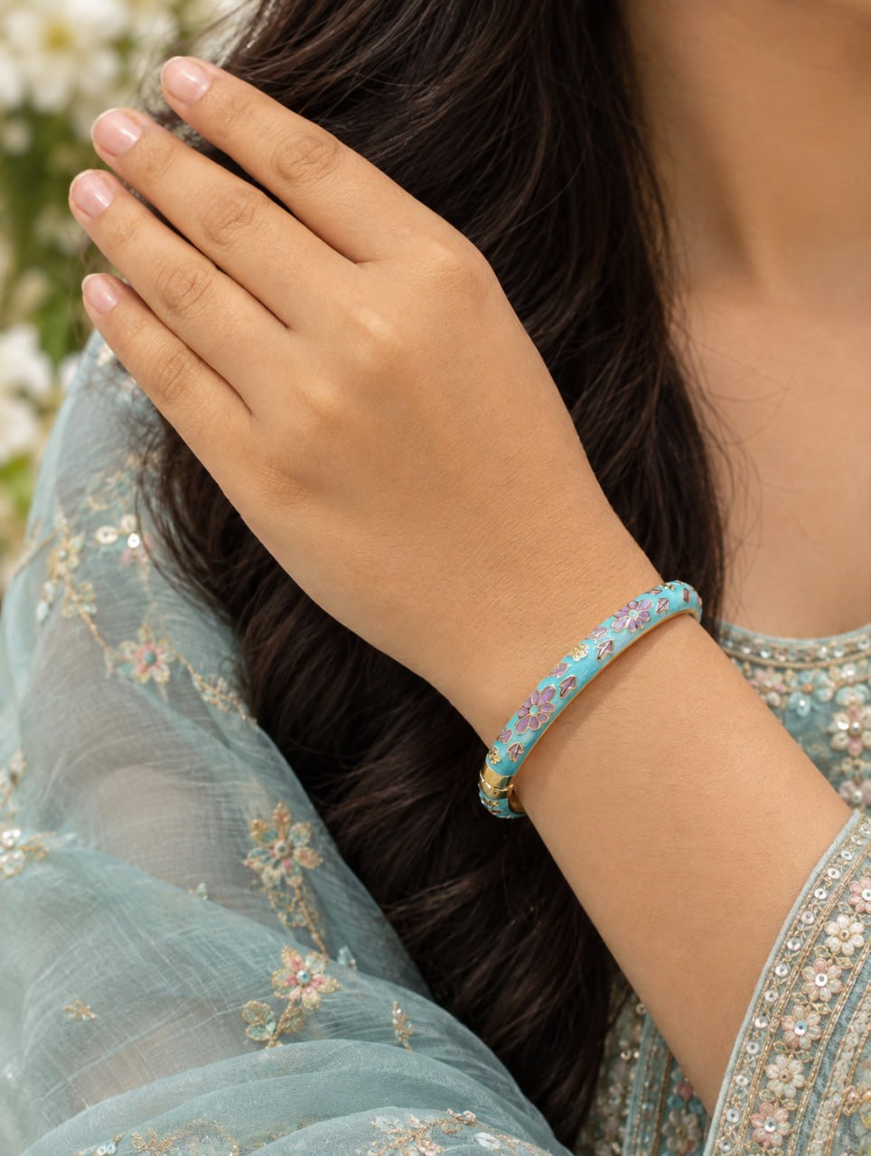 Anti Tarnish Floral Bracelet Gorgeous Design for Everyday and Festive Styling 1 Anti Tarnish Floral Bracelet Elegant Brass Flower Jewelry
