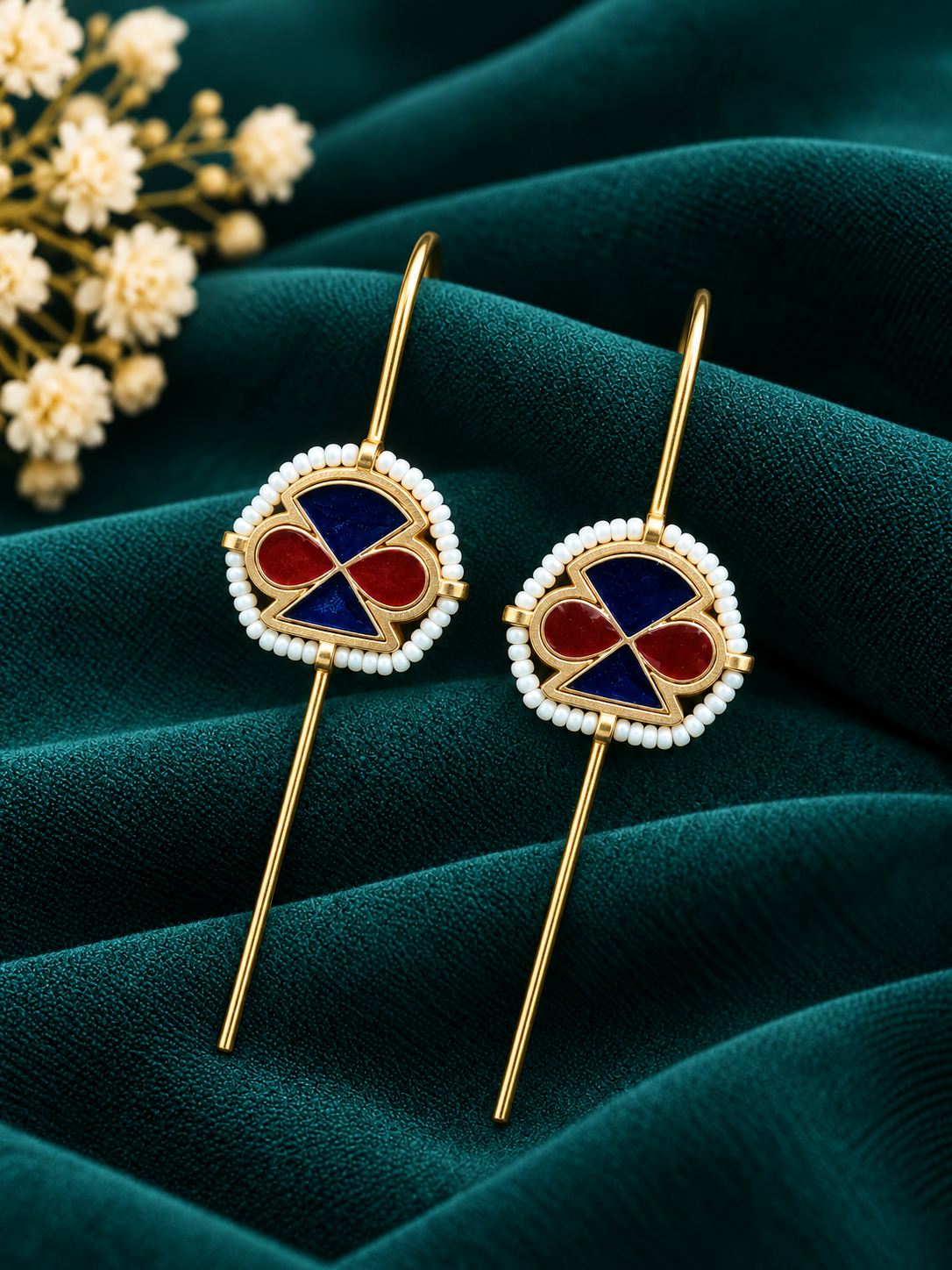 Designer Gold Plated Earcuff – Elegant Jewellery for a Glamorous Modern Look 1 Designer Gold Plated Earcuff with Elegant Golden Finish for Women