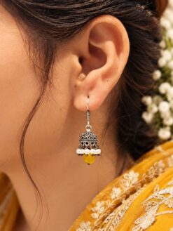Lightweight Jhumki Earring – Elegant Traditional Indian Jewelry