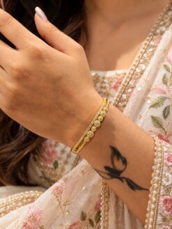 Charming Anti Tarnish Bangle – Elegant Premium Fashion Jewelry