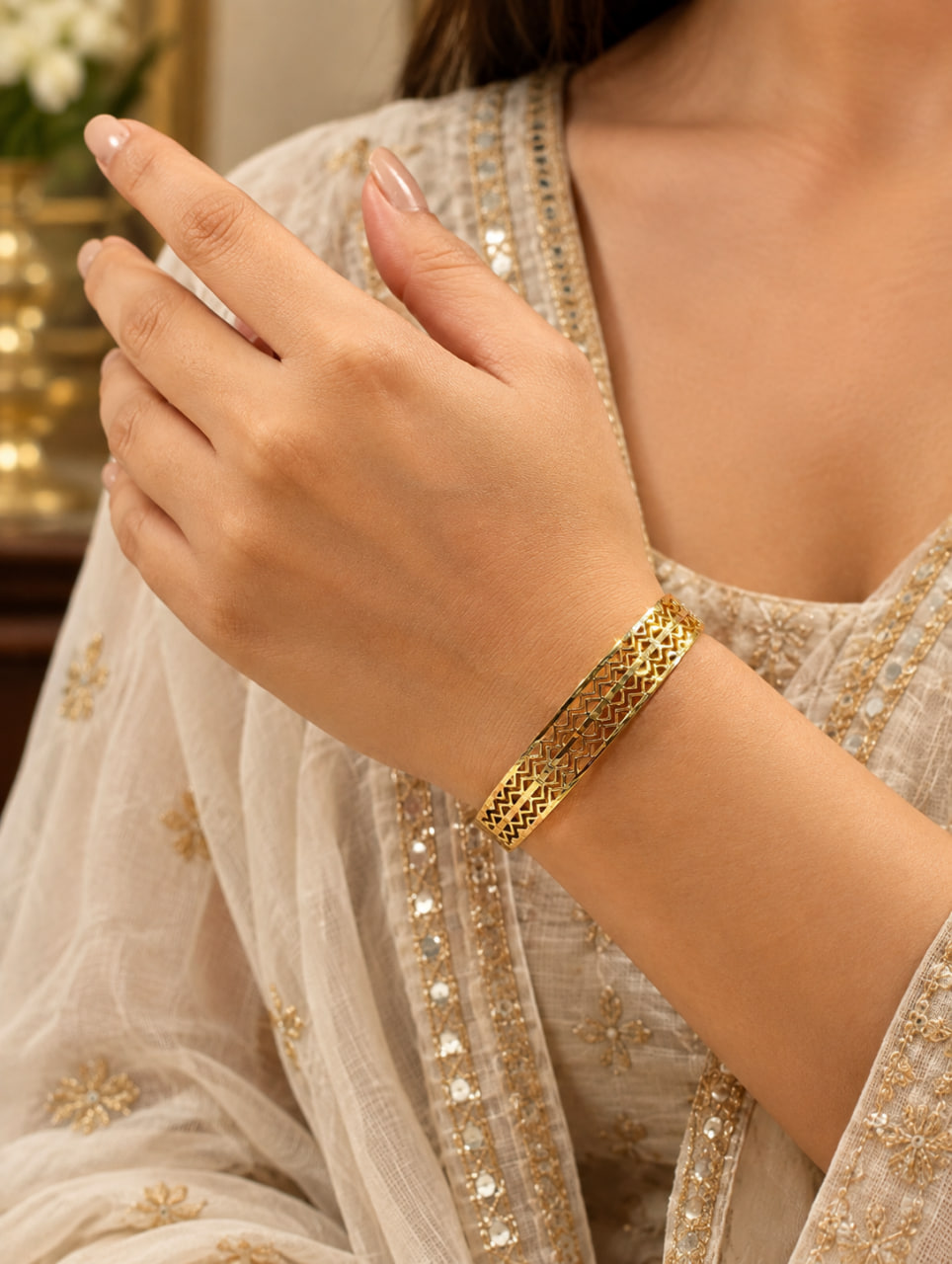 Artistic Anti Tarnish Bracelet – Exquisite Stylish Jewelry for Every Occasion 1 Artistic Anti Tarnish Bracelet elegant designer brass jewelry for women