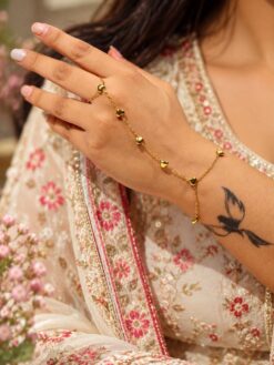 Anti Tarnish Heart Hathphool Elegant Heart Design Hand Jewelry