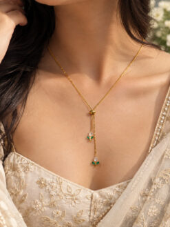 Anti Tarnish Leaf Necklace Elegant Nature Inspired Jewelry for Women