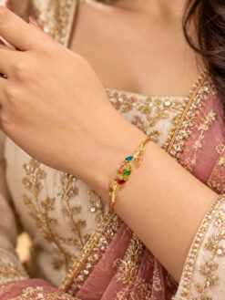 Anti Tarnish Leaf Bracelet elegant brass jewelry