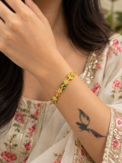 Anti Tarnish Floral Bangle Elegant Flower Brass Jewelry for Women