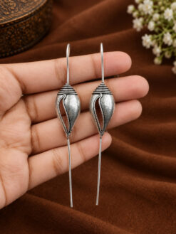 Silver Shankh Earcuff with traditional shankh design and elegant silver-tone finish