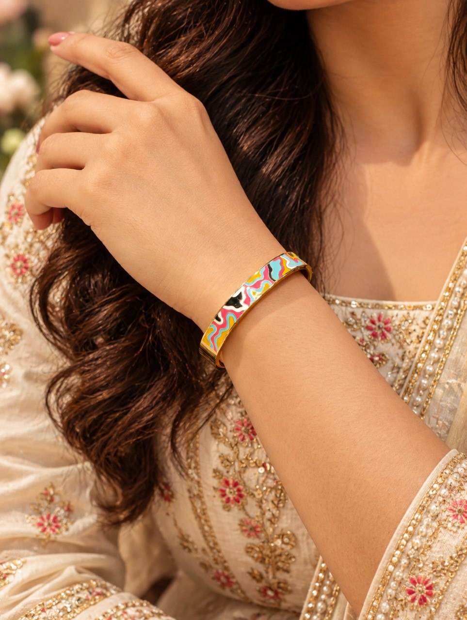 Anti Tarnish Painting Bracelet – Artistic Jewellery for Every Occasion 1 Anti Tarnish Painting Bracelet Artistic Designer Jewellery