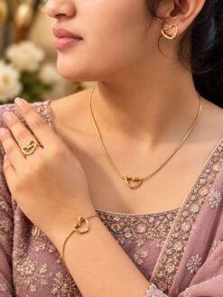 Anti Tarnish Heart Necklace Set elegant heart design women fashion jewelry